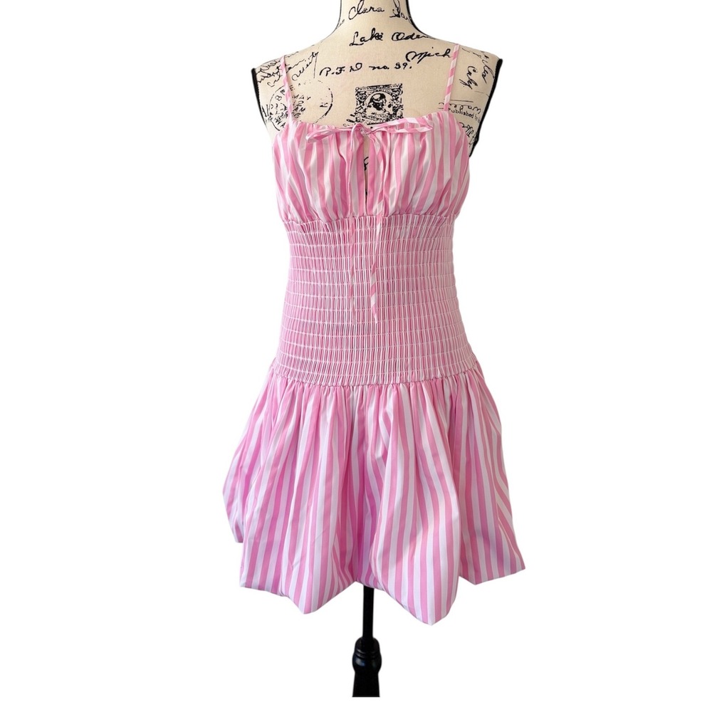 Gianni Bini Pink White Striped Smocked Bubble Hem Mini Dress Coquette Barbiecore - Picture 2 of 15